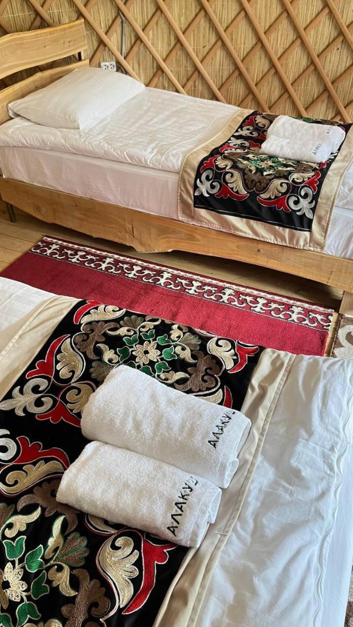 Ethno Complex Ala Kuch Hotel Kaindy Eksteriør billede